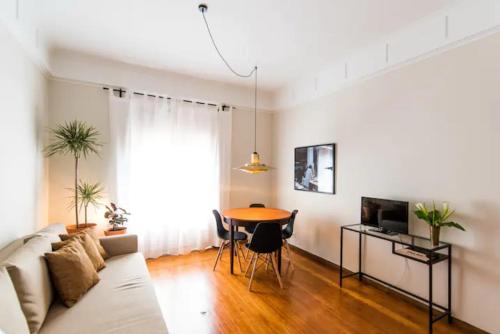 GuestReady - Rivoli Apartment with Balcony, Porto
