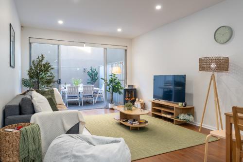 CBD villa, King Suite, Garage, BBQ, Pets, Walk Everywhere – khách sạn tại West Beach