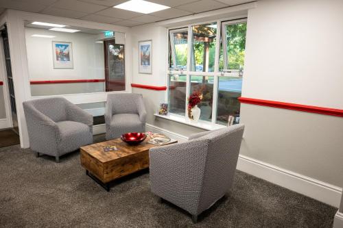 Saram Lodge Lichfield in Fradley