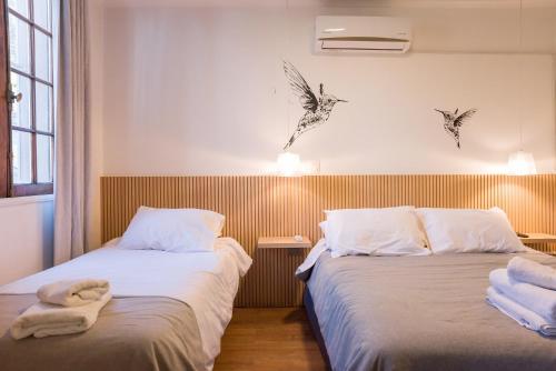 Chic 1BR Suite in Salvador Sleeps 3 Near Metro
