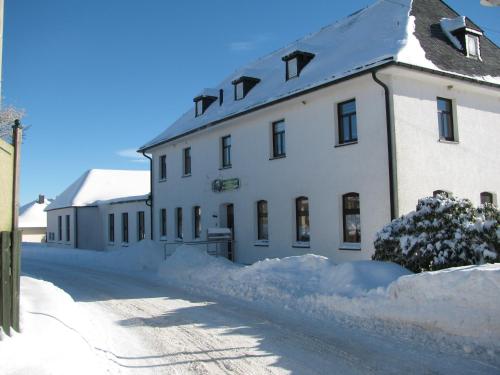 B&B Grünbach - Reiterhof & Pension Lienemann - Bed and Breakfast Grünbach