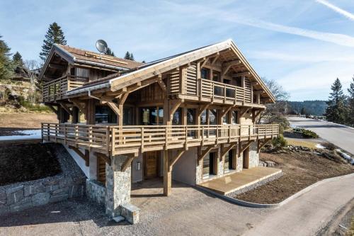 ECRIN DES CIMES 14 p - piscine pétanque Karaoké