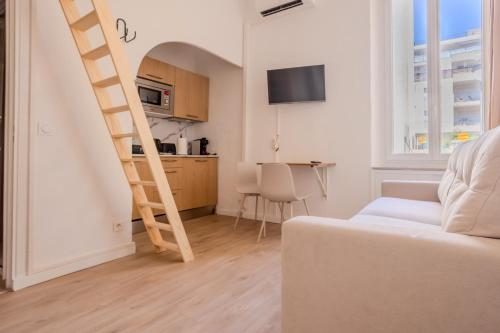Juan Les Pins Centre studio proche plage