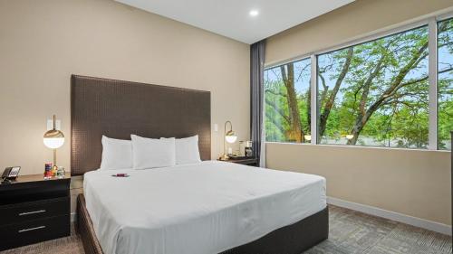 Hotel Troy Trademark Collection by Wyndham - image 11