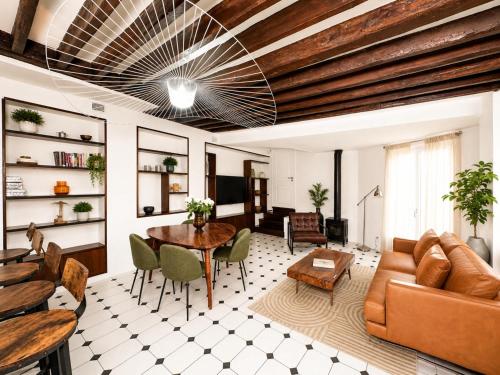 Le Marais - Premium family apartment for 6