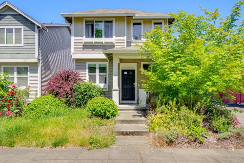Half Block to Train! South Beacon Hill Area Home – khách sạn tại Rainier Valley