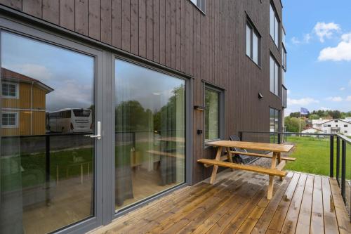 Balcony/terrace, Helt ny leilighet in Leknes