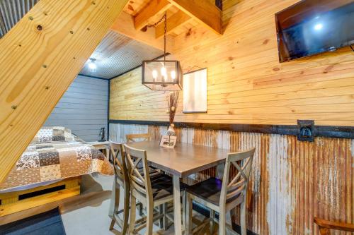 Fish & Hike the Ozarks! Black Ben Bear Cabin in 紐頓尼亞