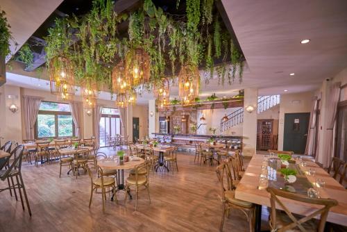 Restaurant, Valle Escondido Resort in Boquete