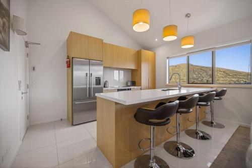 Middleton Vista - Lake views - image 2
