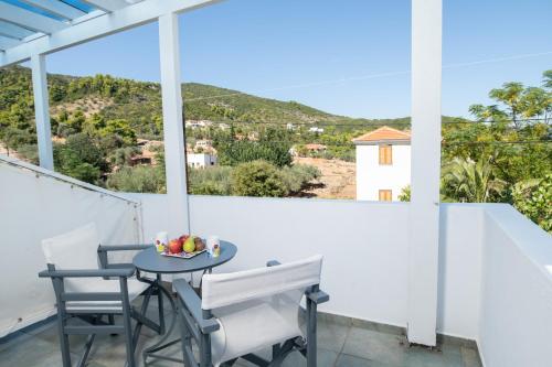 Ikion Studios in Steni Vala Alonissos