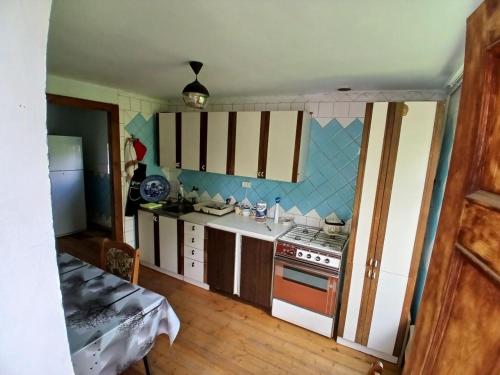 Vardeni Guest house in Dzoraget