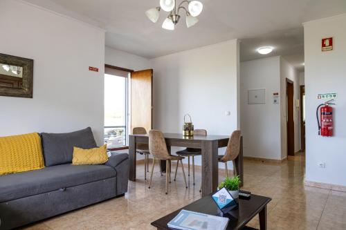Luz's Retreat Apartment – khách sạn tại Arrifes