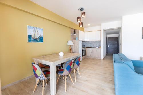 Celestia Residence - image 2