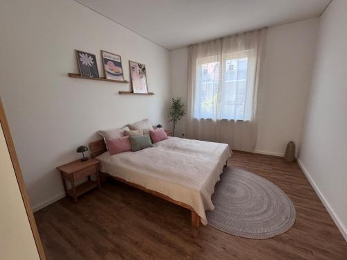 FeWo Sydney "3-Zimmer Seeblick Wohnung mit Garten" in Gross Koris