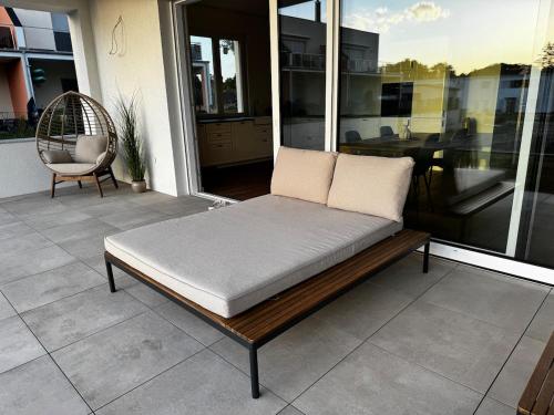 FeWo Sydney "3-Zimmer Seeblick Wohnung mit Garten" in Gross Koris