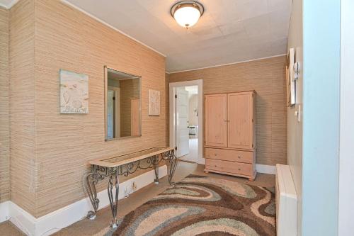 Seaside House - image 6