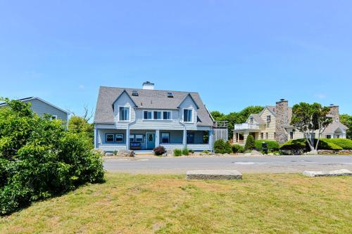 Seaside House - image 2