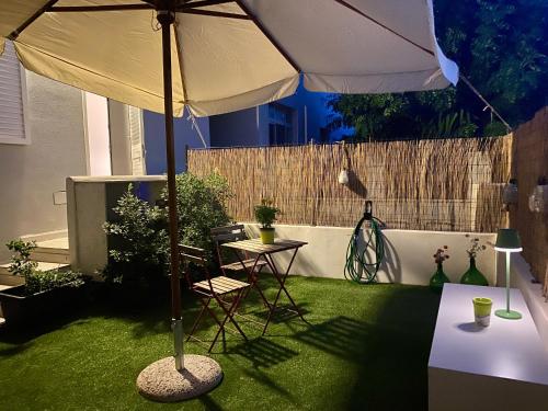 حديقة, L'aquilone Room in La Palma