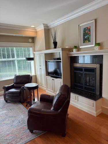 Crown Mansion Boutique Hotel & Villas - Qualicum Beach