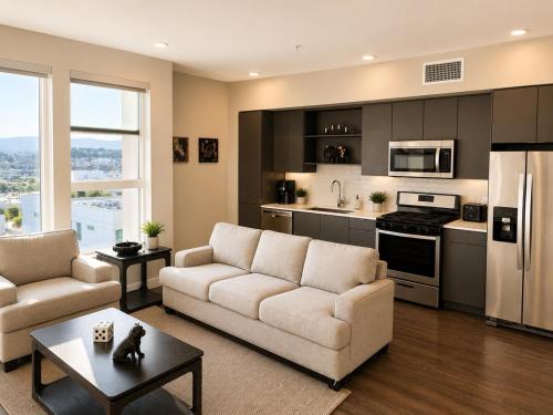 Modern Hollywood Penthouse with New Luxury Furnishing