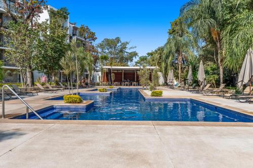 Family Apartment in Pto Vallarta Pool and Gardens