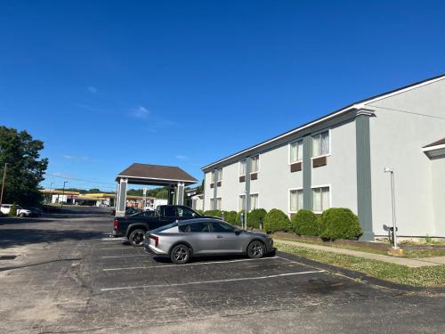 Quality Inn Plainfield I-395 - image 7