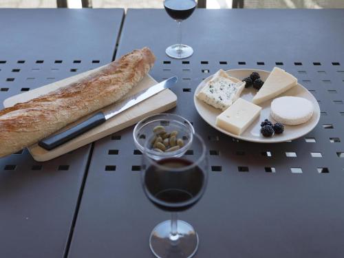 Iekārtas, Domaine Oliveraie 10 in Aigne