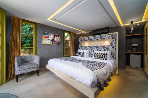 room detail thumbnail 0