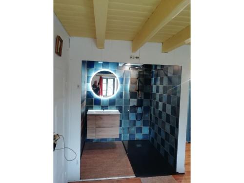 Vannas istaba, Stay near Pointe du Raz & Beach in Pont-Croix