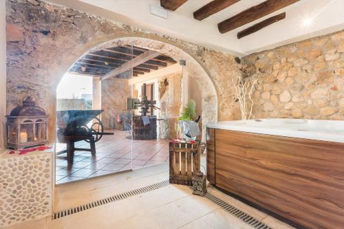 Masia Can Canyes & Spa Masia Can Canyes & Spa