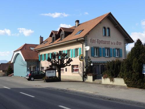 Hotel de la Gare in Cousset , Schweiz