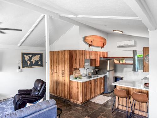 кухня, Coral Wave Cottage in Mokuleia