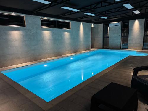 Arinest Villa with heated pool, 20 min from Yerevan in Abovyan
