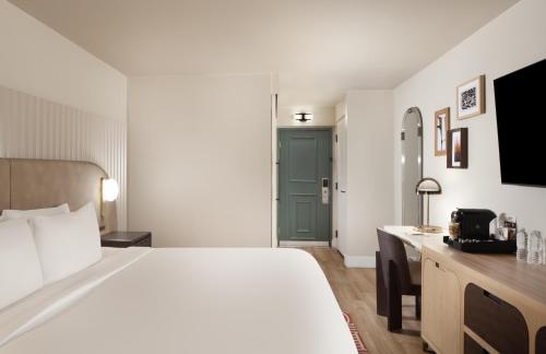 Hotel Solaya, part of JdV by Hyatt, Scottsdale