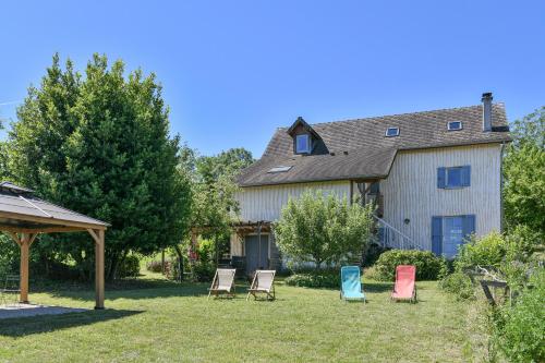 Gîte Les Tulipes, En Isère (Gite Les Tulipes, En Isere) in Les Avenieres-Veyrins-Thuellin
