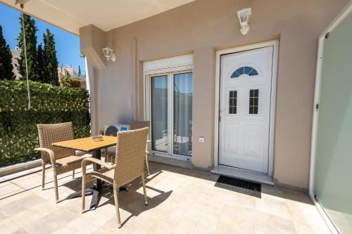 ALLAGIANNIS GROUP APARTMENTS in Markópoulo