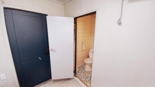 1975 Yurim Inn photo 5
