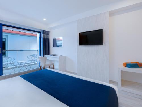 room detail thumbnail 0