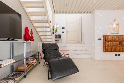 Industrial White Loft by Wonderful Italy - image 3