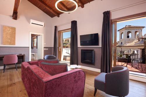 Navona Palace Luxury Inn - image 2