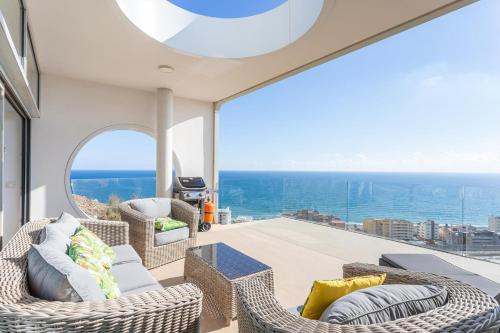 ViVI Homes - Vista Mar Pool - View - Terrace