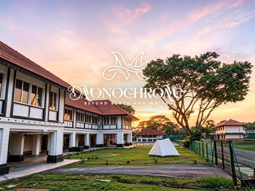 D'Monochrome near JJ Thai Cuisine
