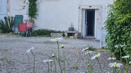 L'Escargot accommodation in Lindry
