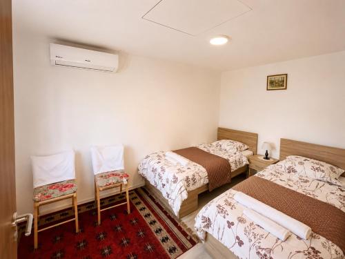 Garden Guesthouse in גרסניקה