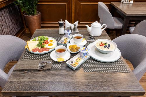 Rush Inn Hotel – Astana, MA