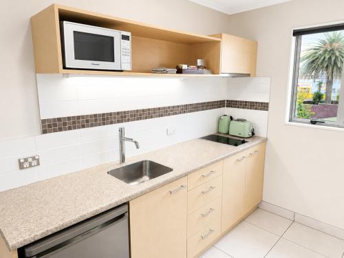 Avana Suites in โลเวอร์ ฮัท