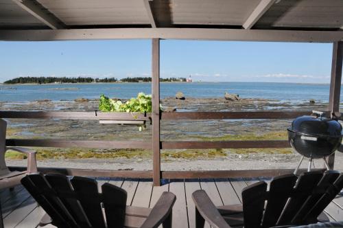 Kilátás, Domaine Annie Sur Mer in Metis-Sur-Mer (QC)