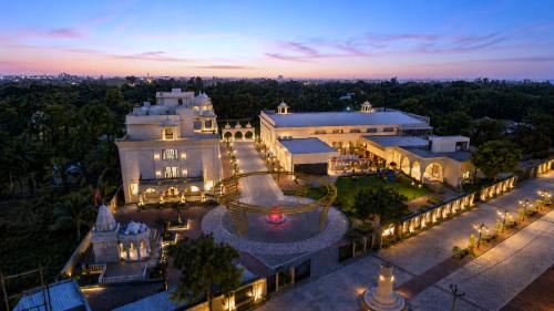 Haldi Kumkum Resort, Limodra