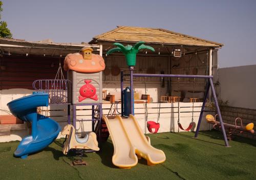 Playground, Sea Turtles Guest House in Ras Al Hadd